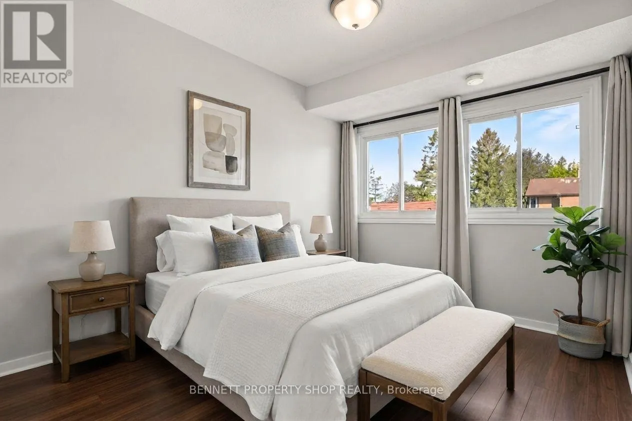 39 - 3411 PAUL ANKA DRIVE
