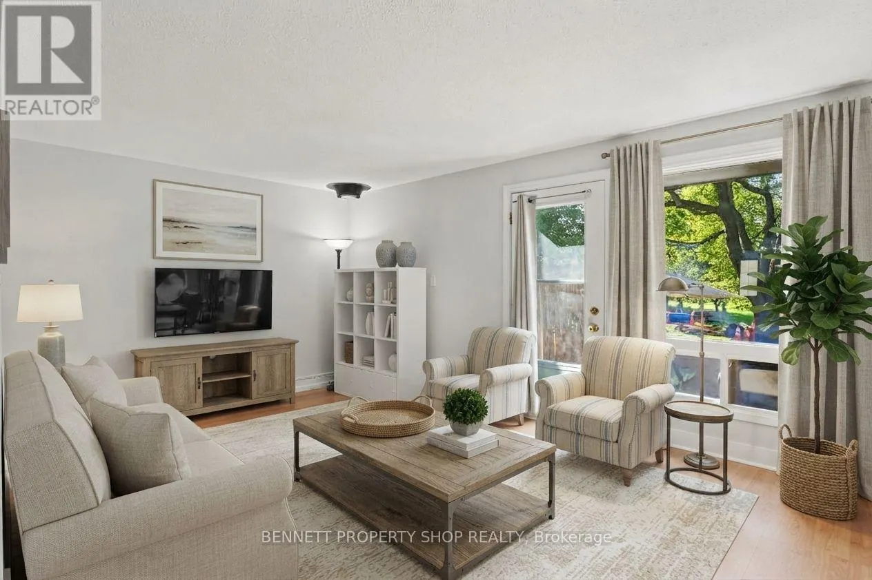 39 - 3411 PAUL ANKA DRIVE