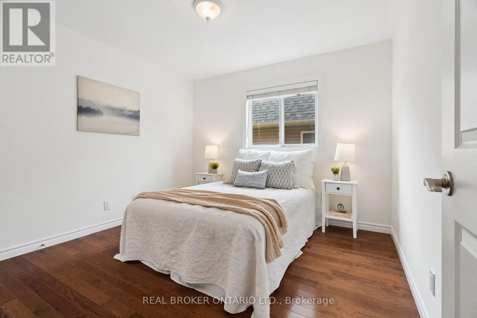236 RIDGE TOP CRESCENT