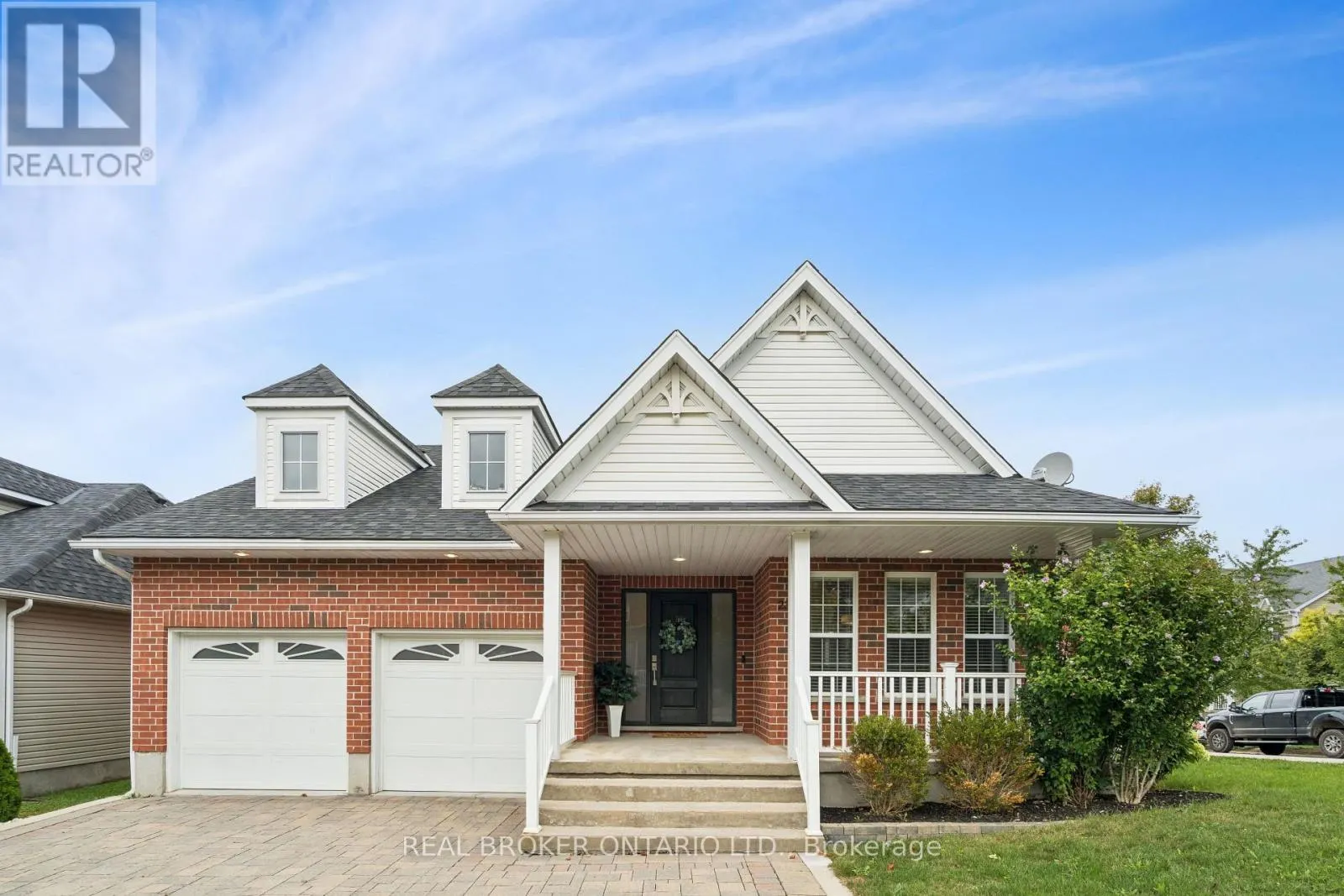 236 RIDGE TOP CRESCENT