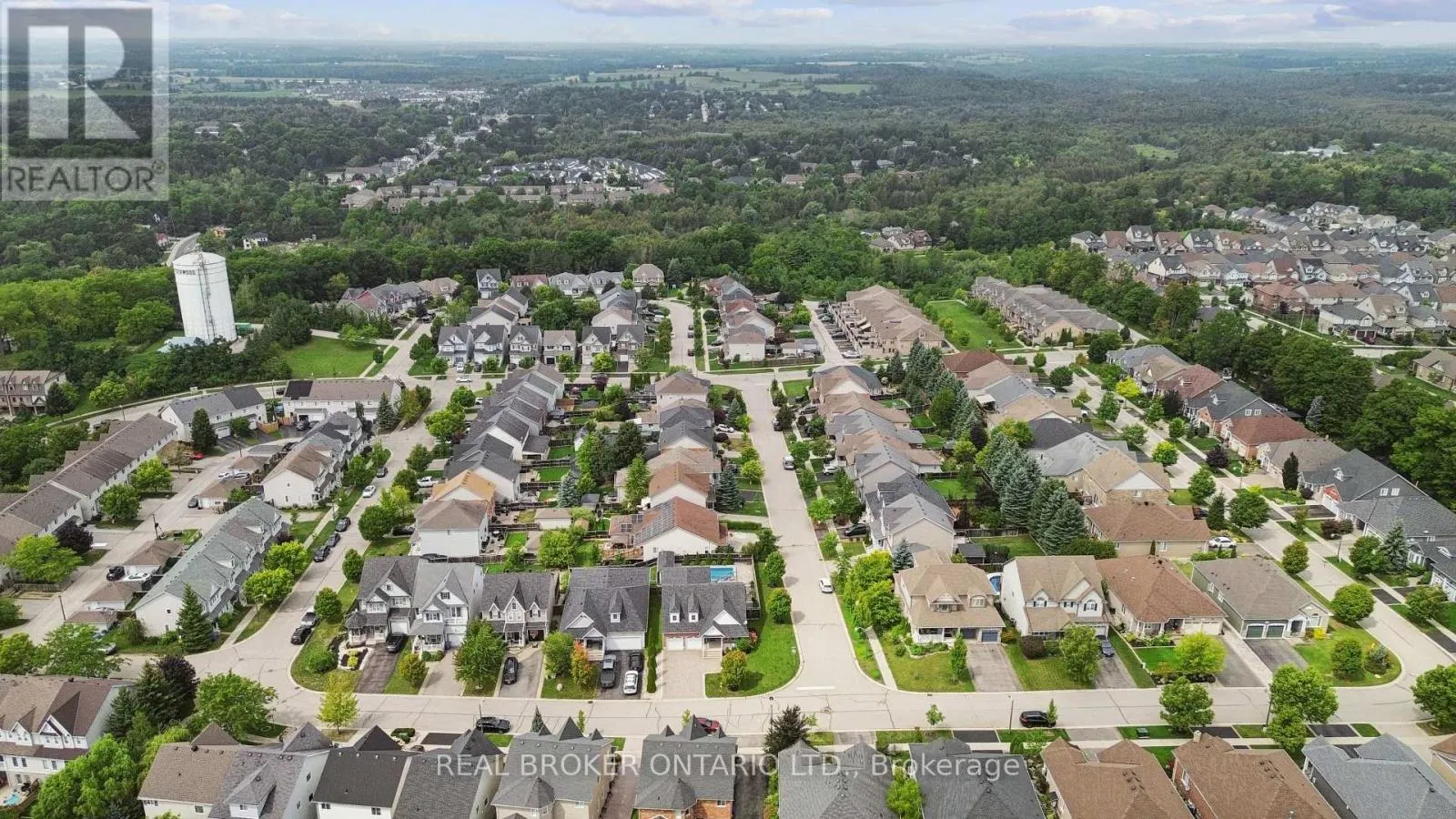 236 RIDGE TOP CRESCENT