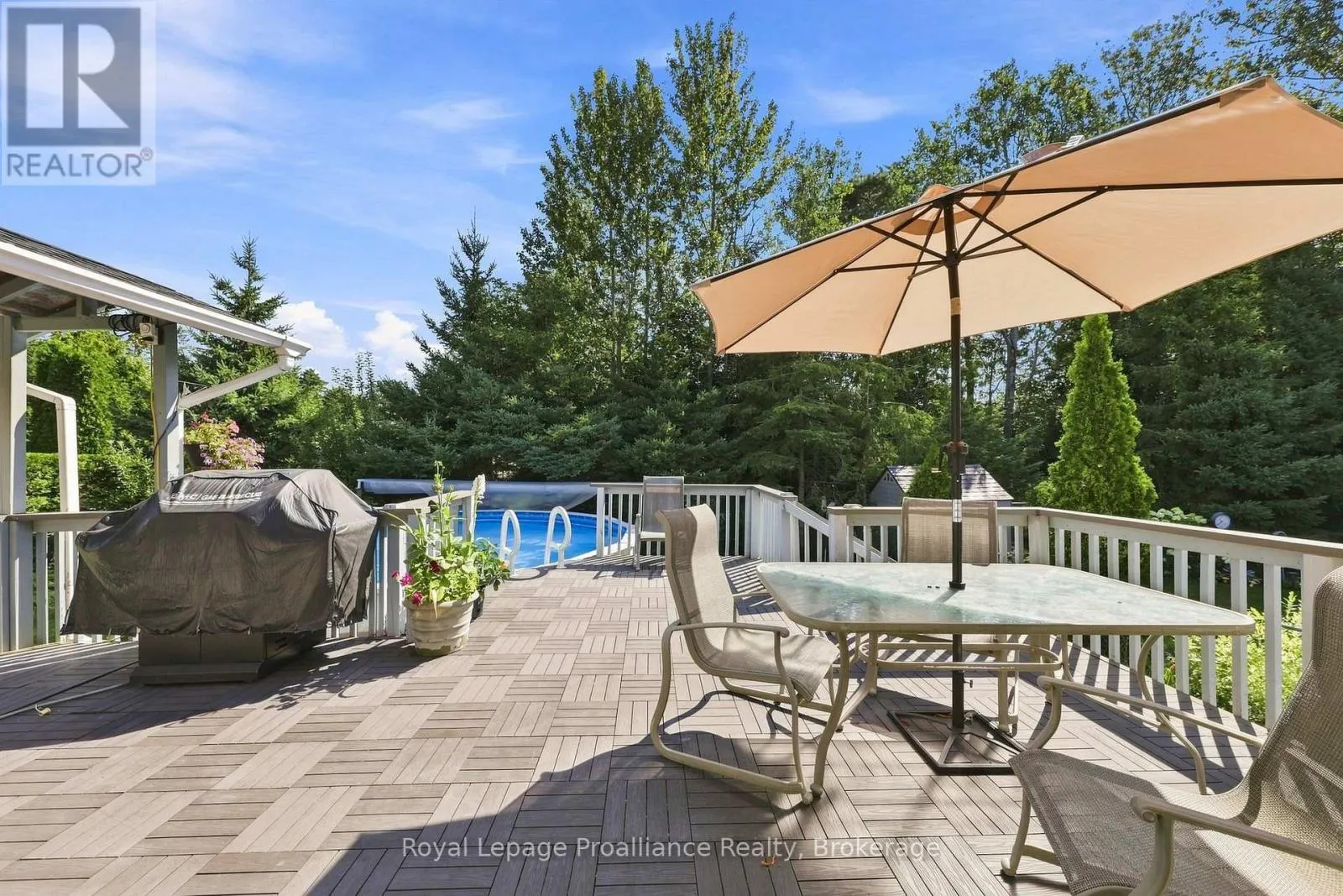9 SENECA DRIVE