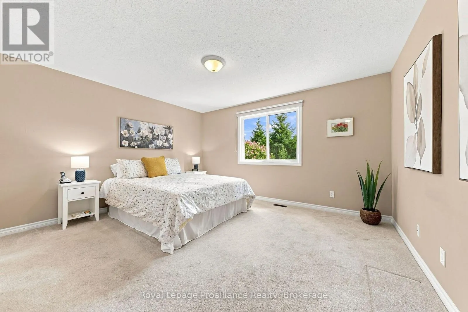 9 SENECA DRIVE