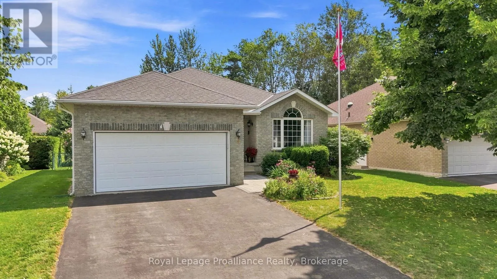 9 SENECA DRIVE