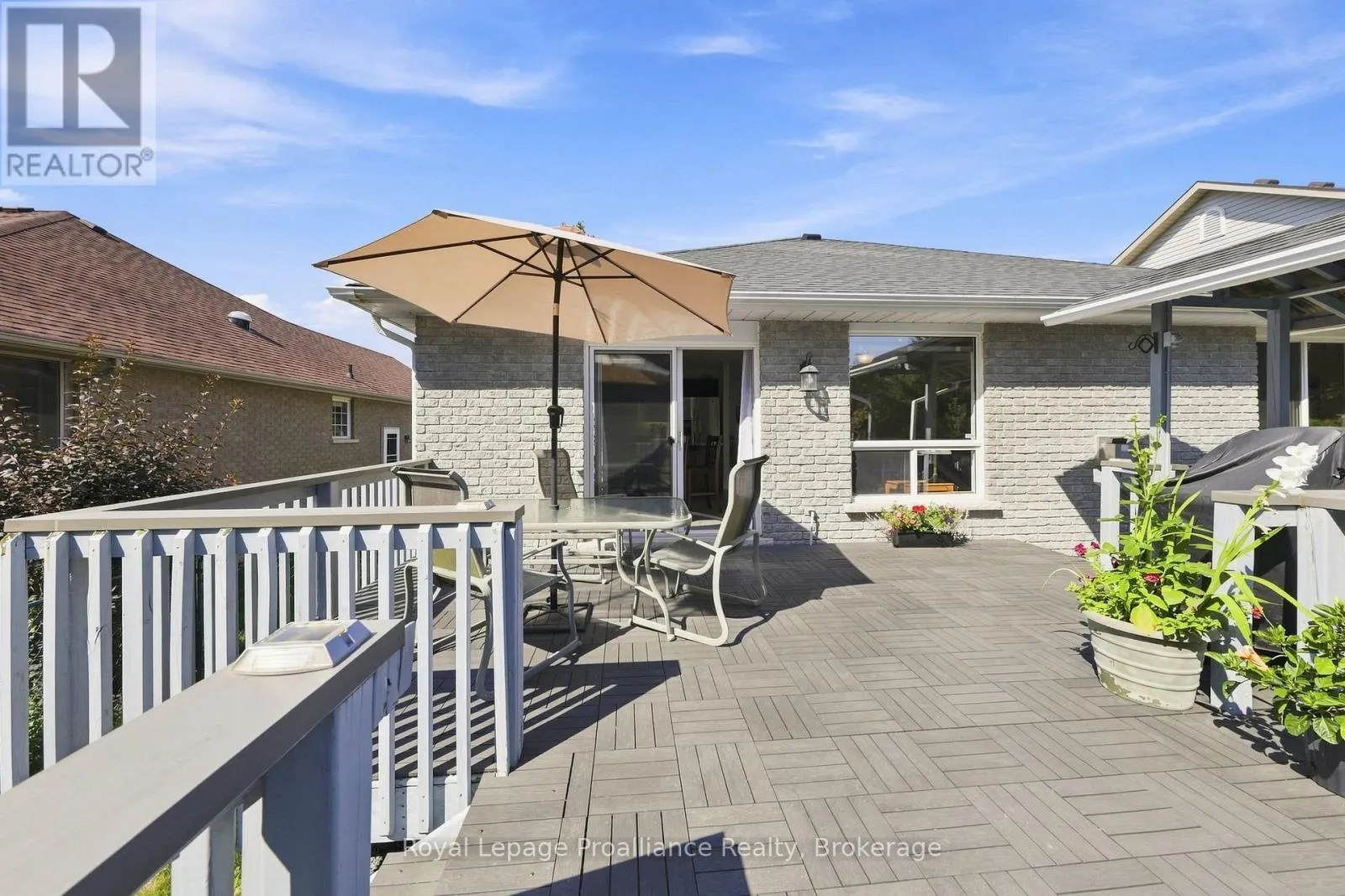 9 SENECA DRIVE