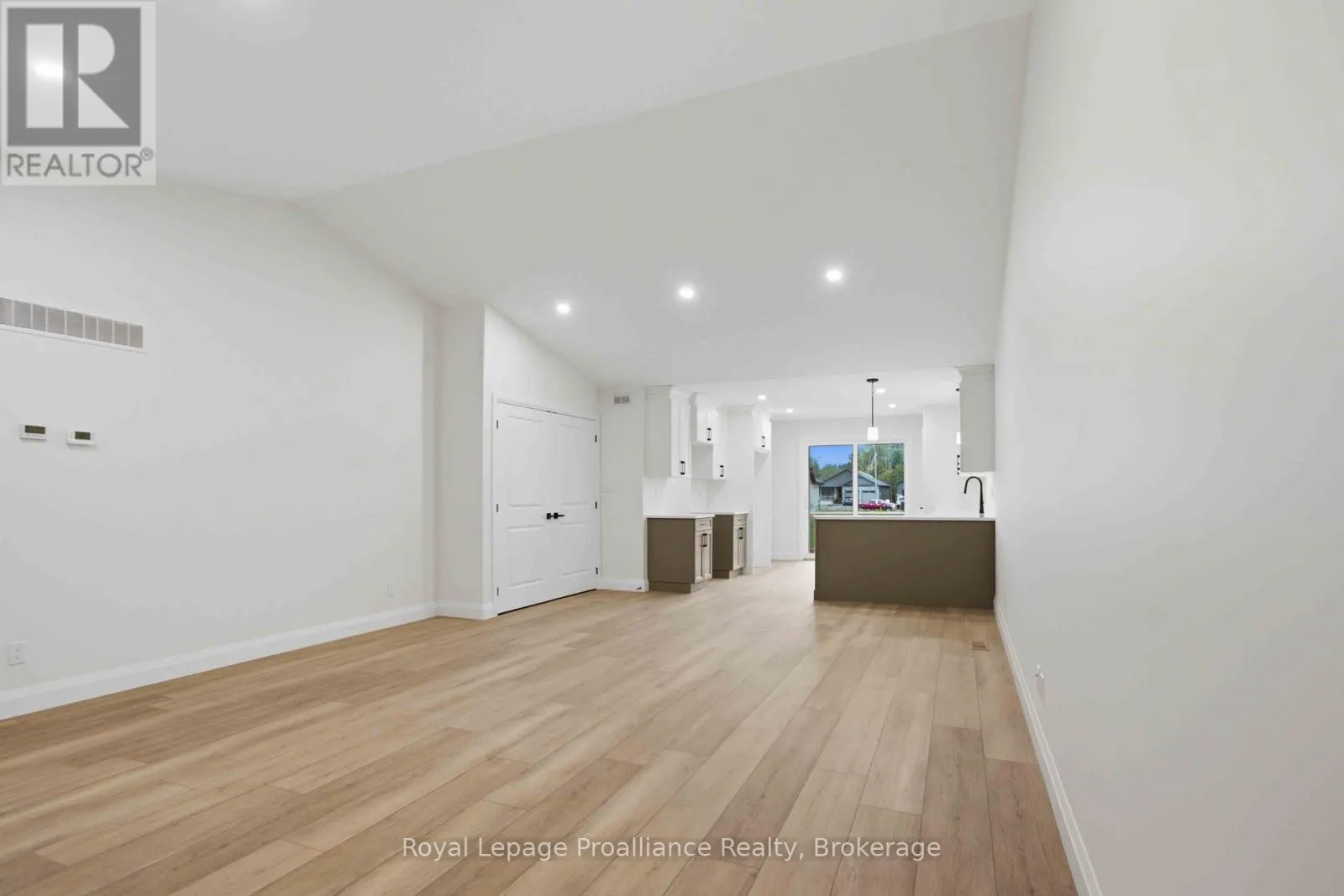 14 CLAYTON JOHN AVENUE