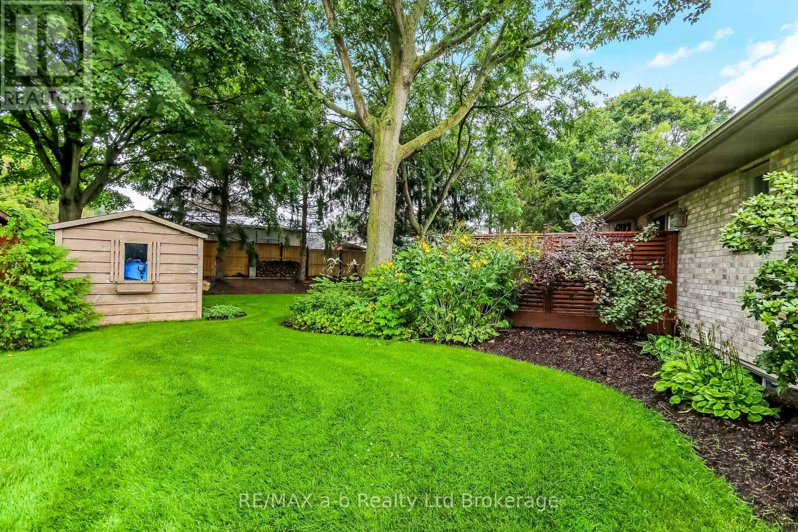 4 OTTERVIEW DRIVE