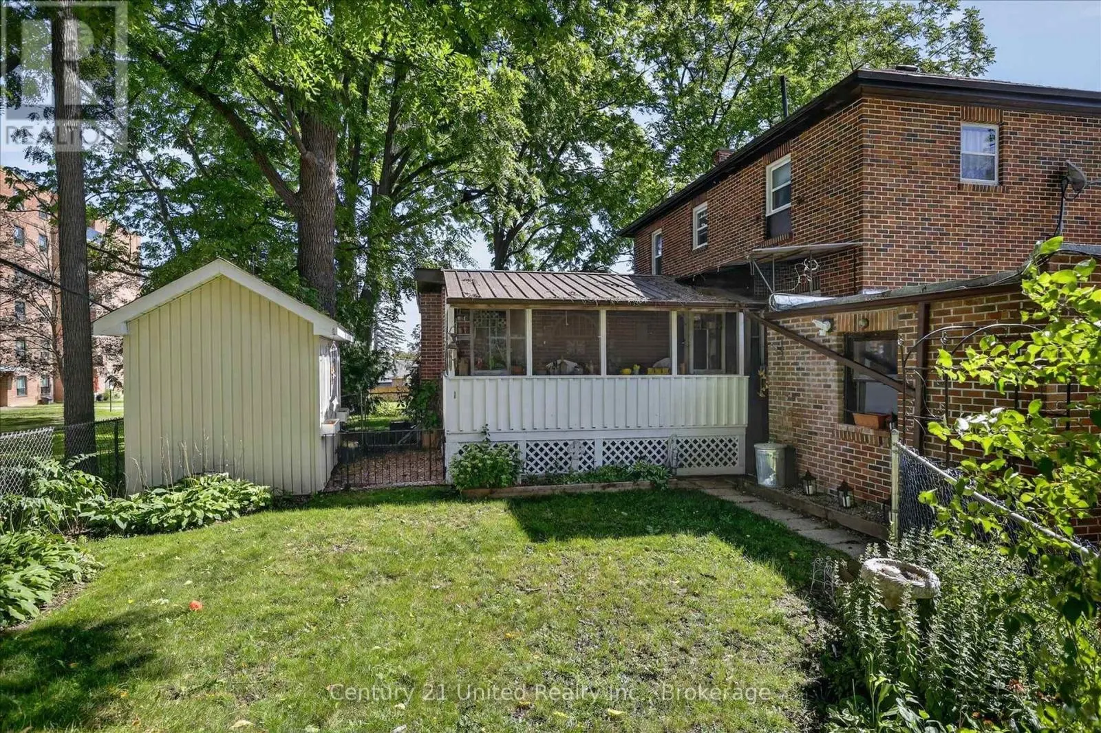 6 MIDDLETON DRIVE