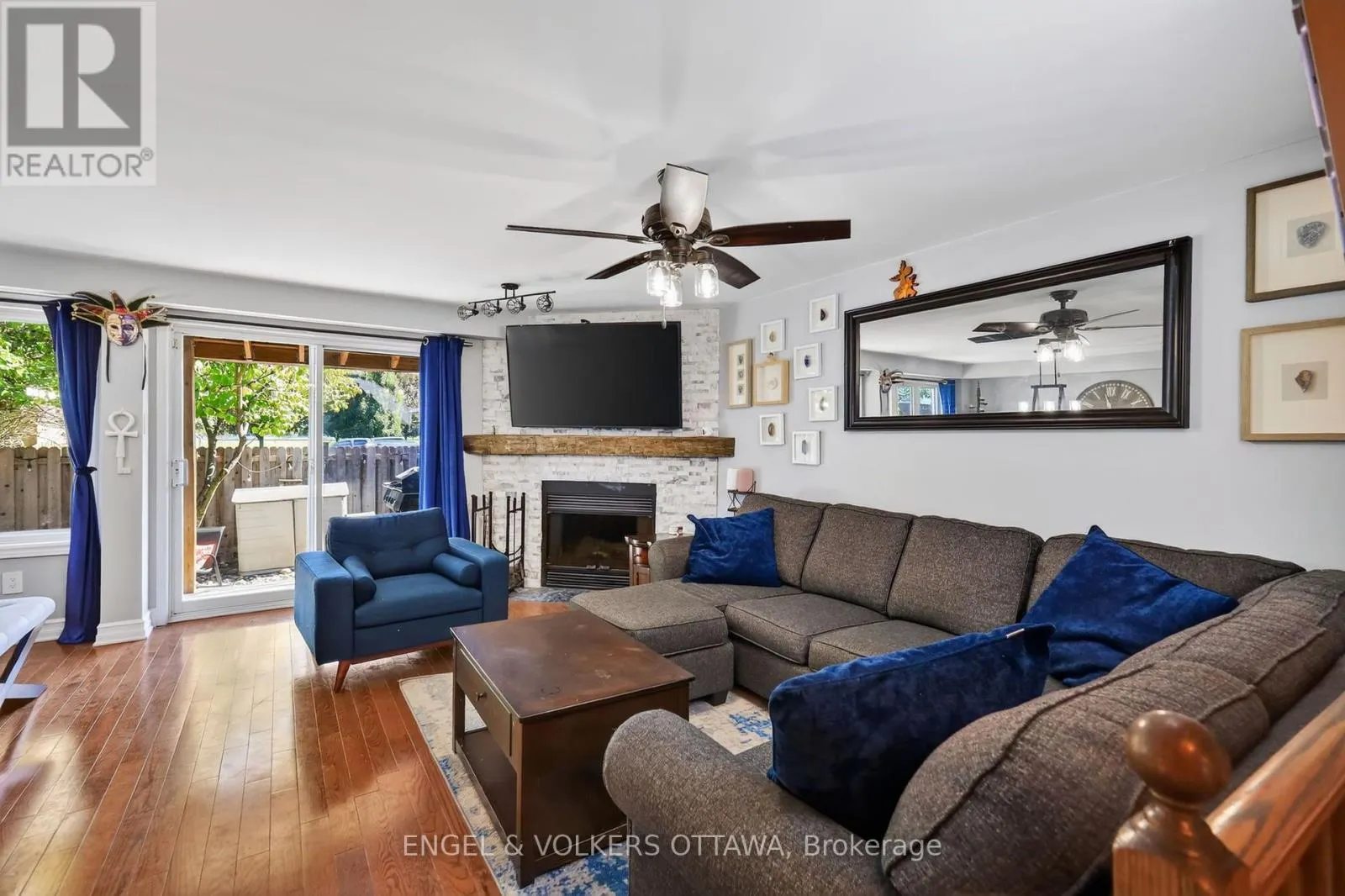 9 STREAMWOOD LANE