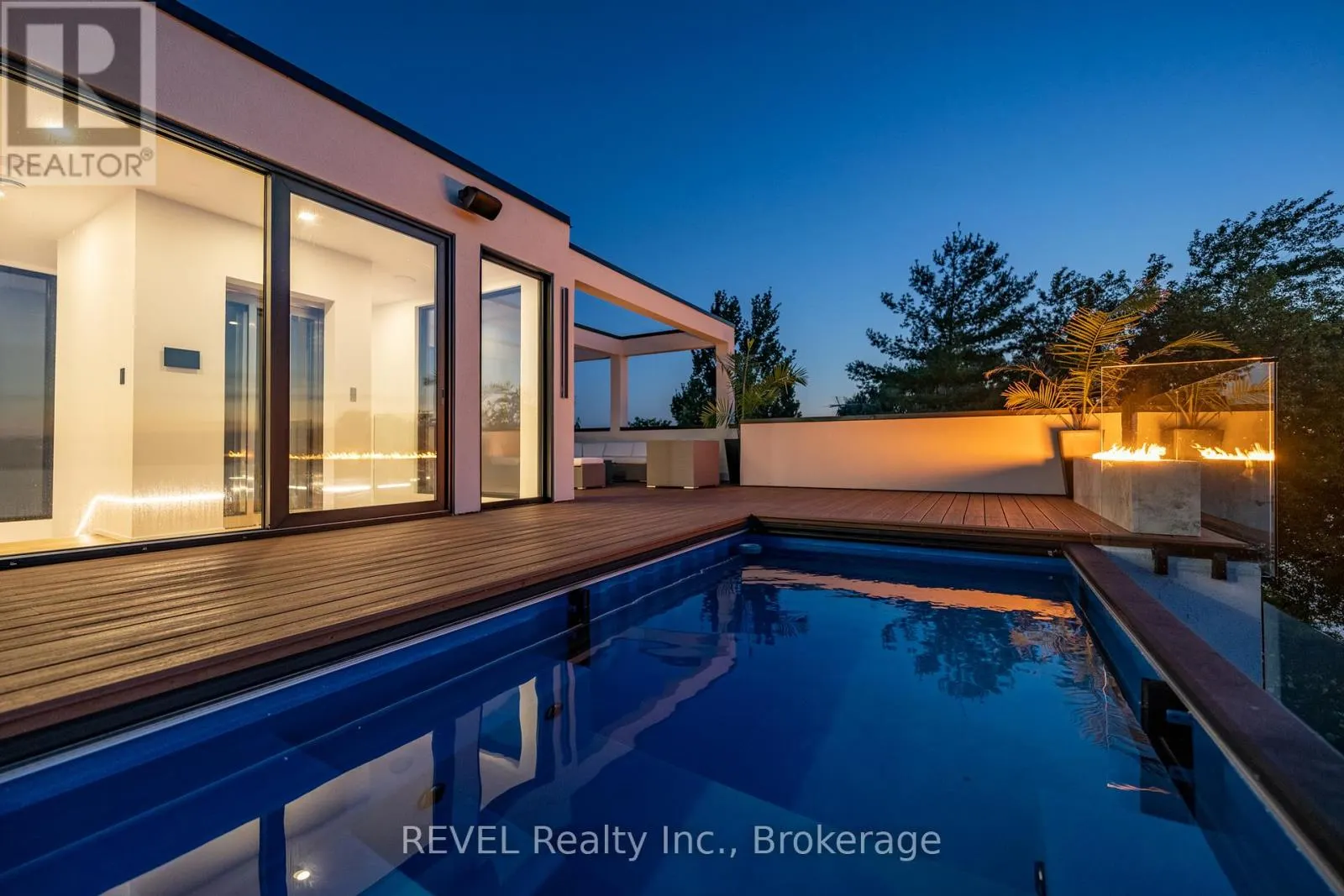 6 FIRELANE 11A STREET