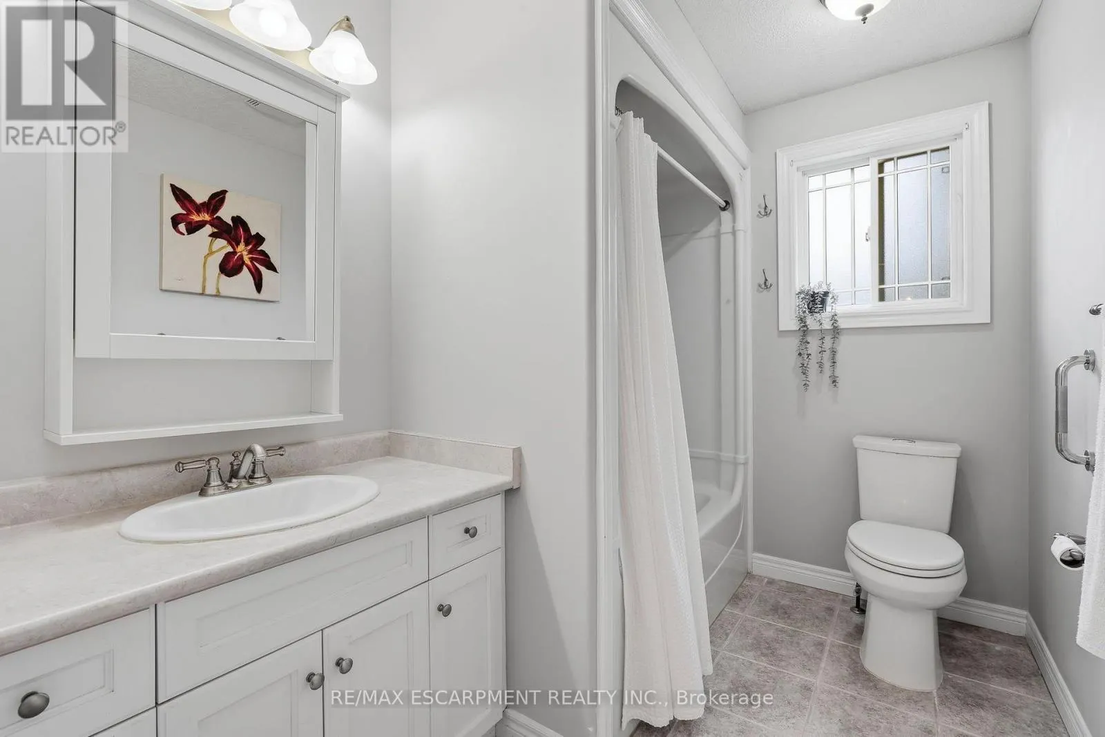 125 LANGLAW DRIVE