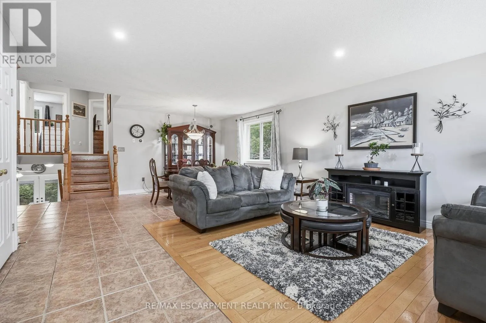 125 LANGLAW DRIVE