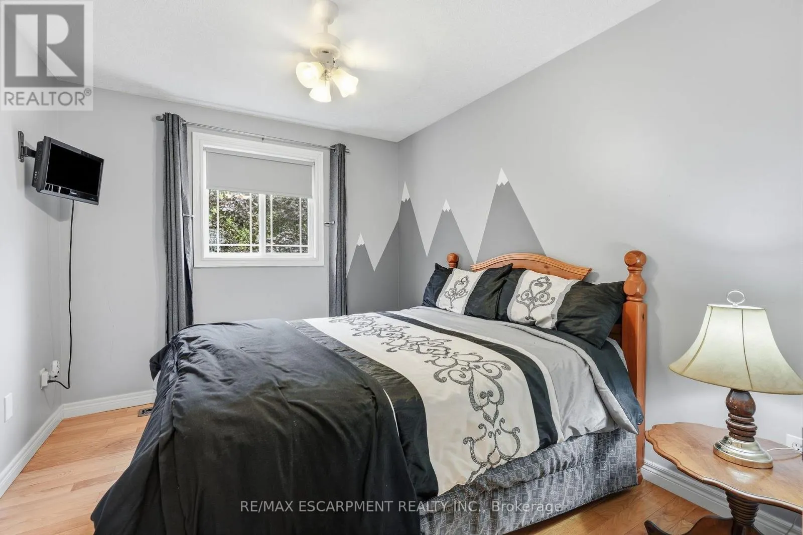 125 LANGLAW DRIVE