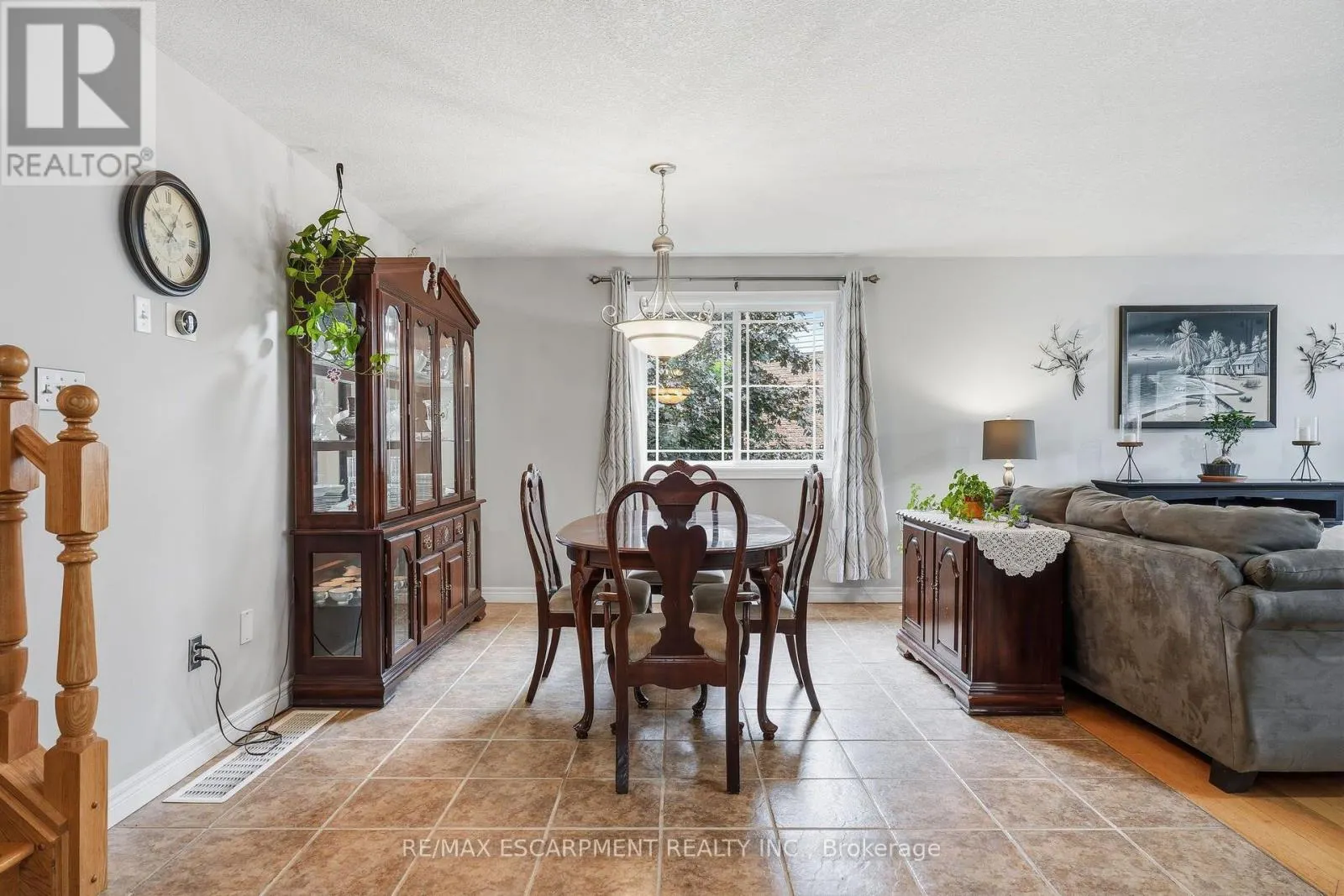 125 LANGLAW DRIVE