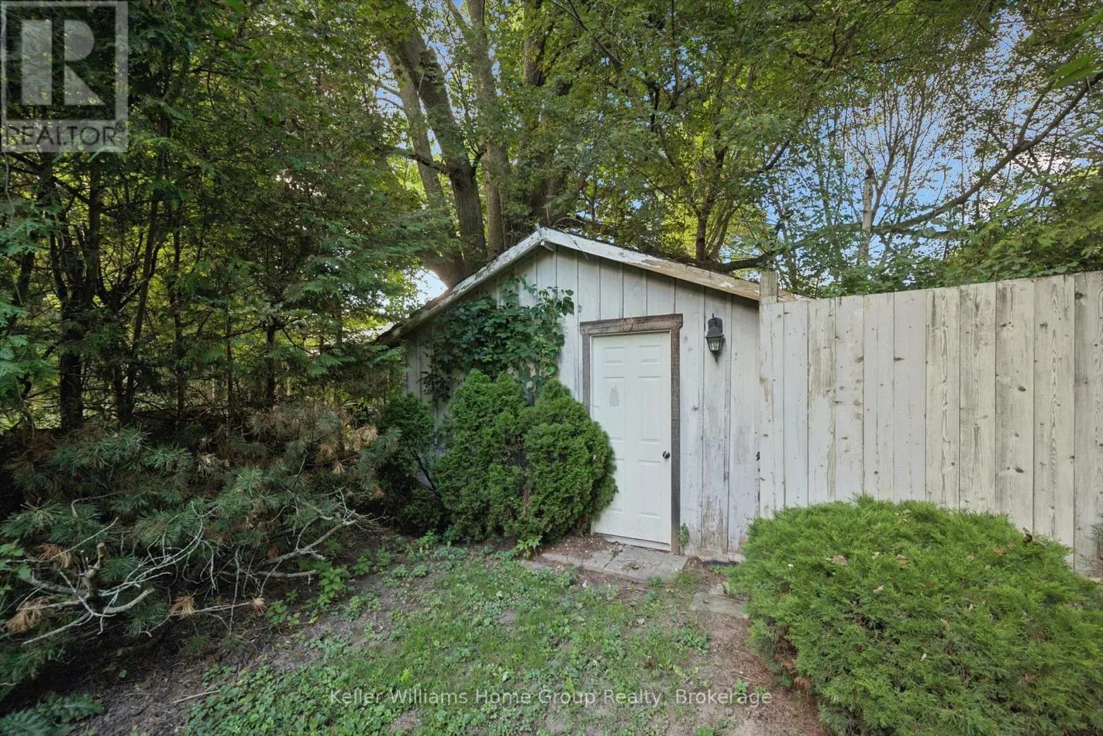 225 ELORA STREET