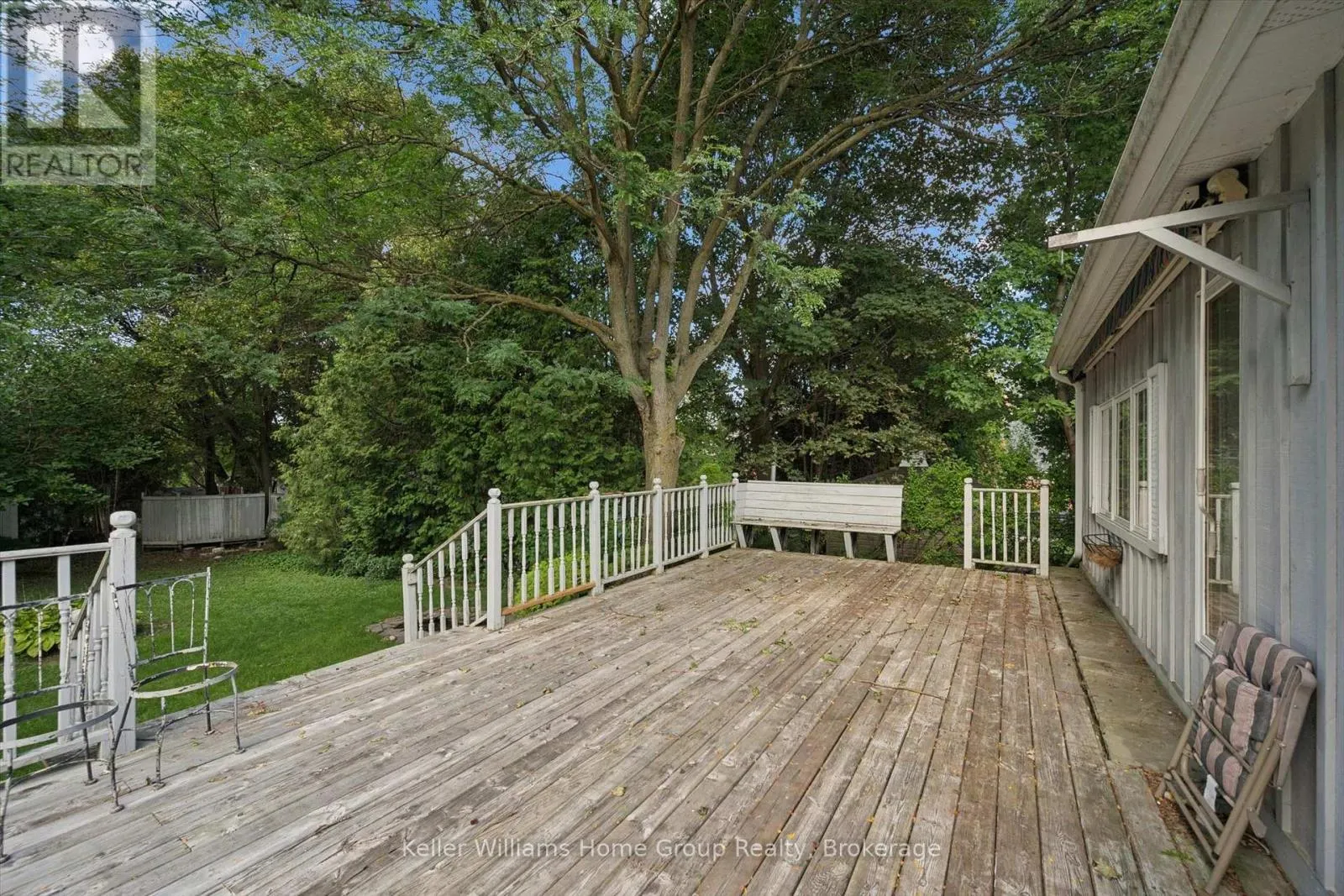225 ELORA STREET
