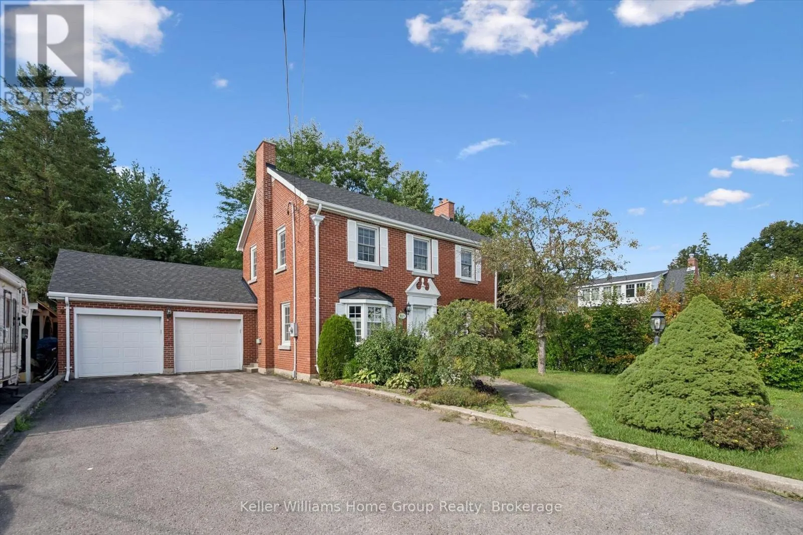 225 ELORA STREET
