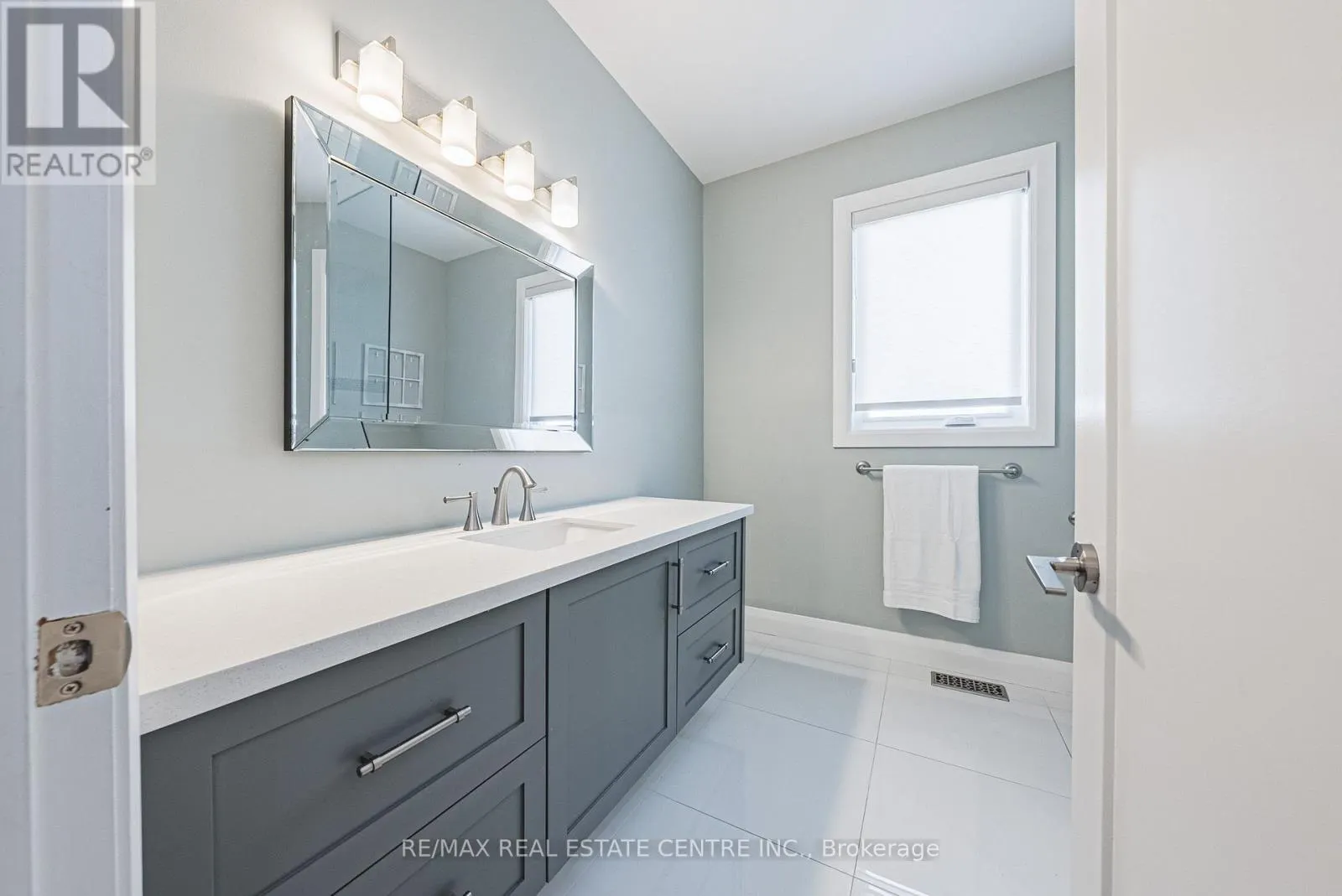 2855 HALDIMAND ROAD 9 ROAD