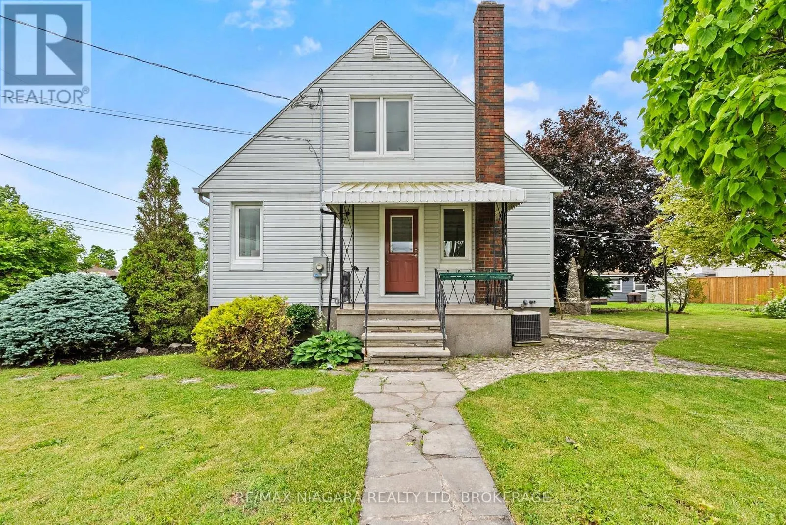 230 WELLINGTON STREET