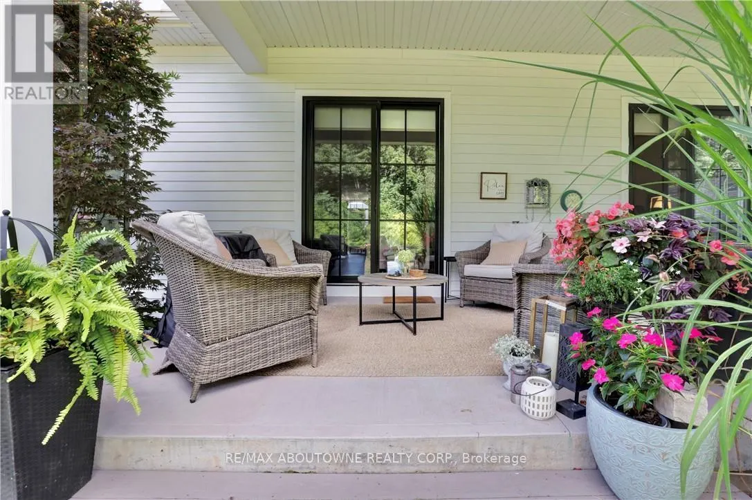 3352 WHISPERING WOOD TRAIL
