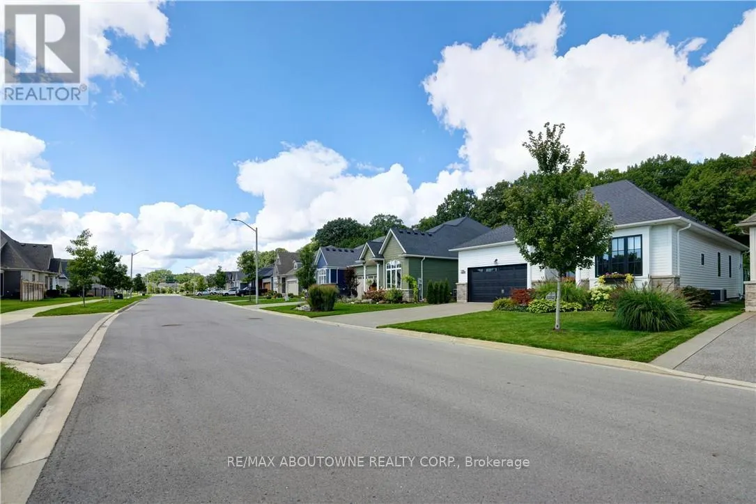 3352 WHISPERING WOOD TRAIL