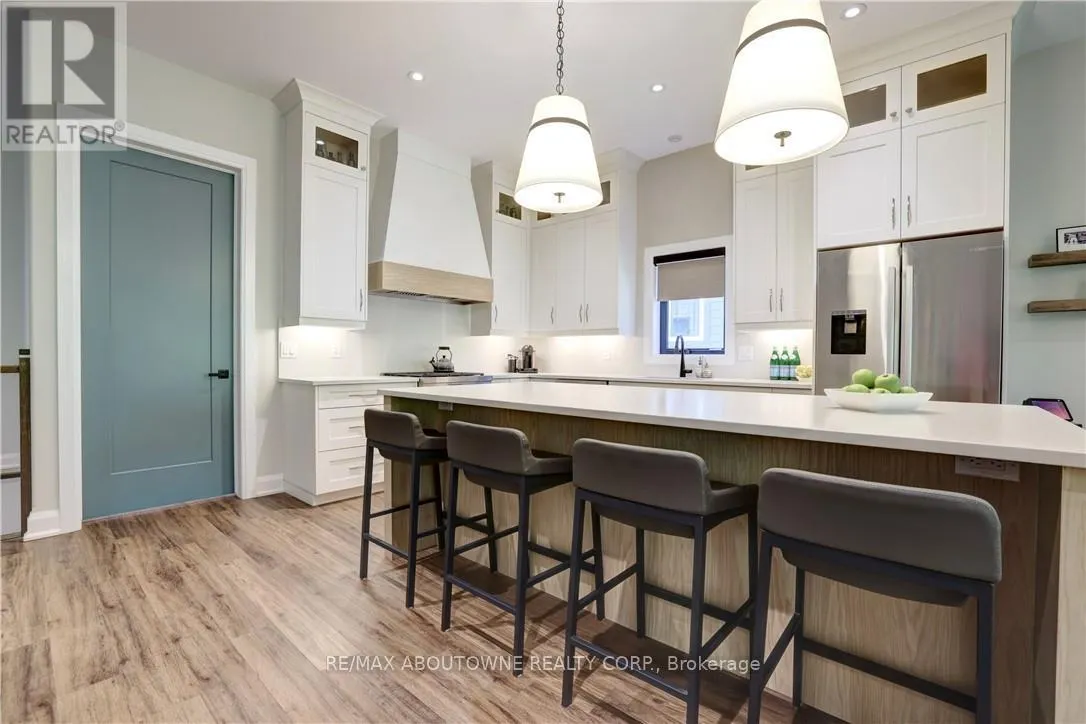 3352 WHISPERING WOOD TRAIL