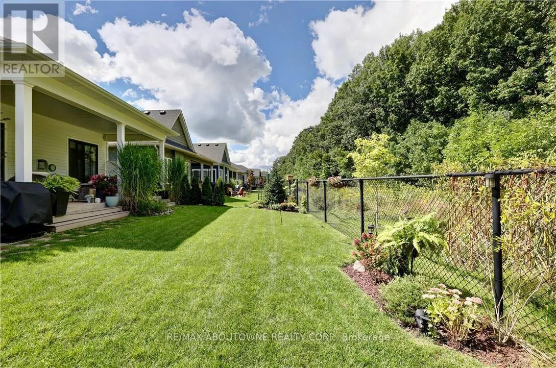 3352 WHISPERING WOOD TRAIL