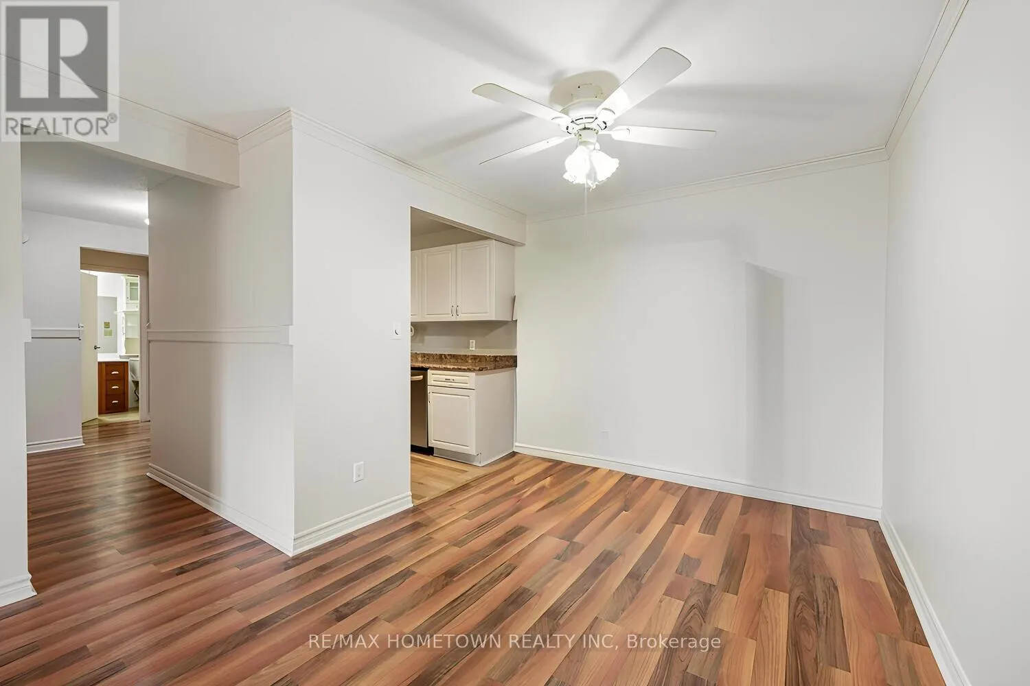 17 - 6 CHARLOTTE PLACE
