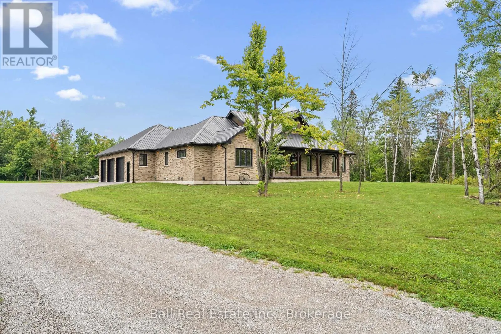 149 ELLWOOD CRESCENT