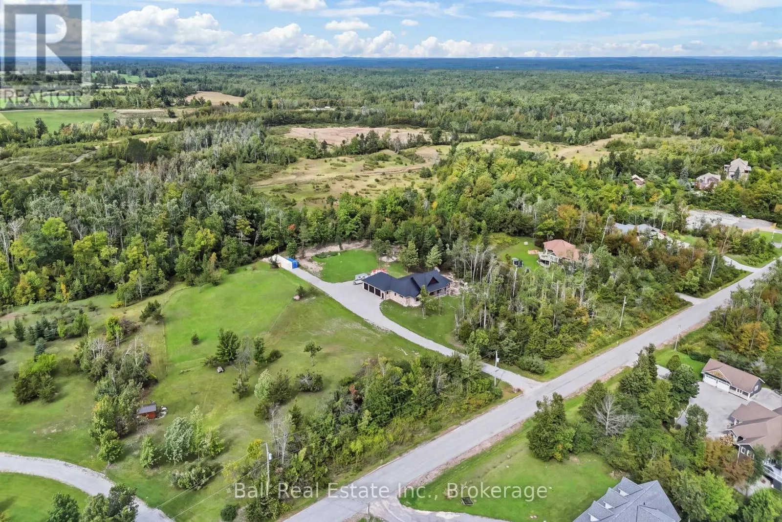 149 ELLWOOD CRESCENT