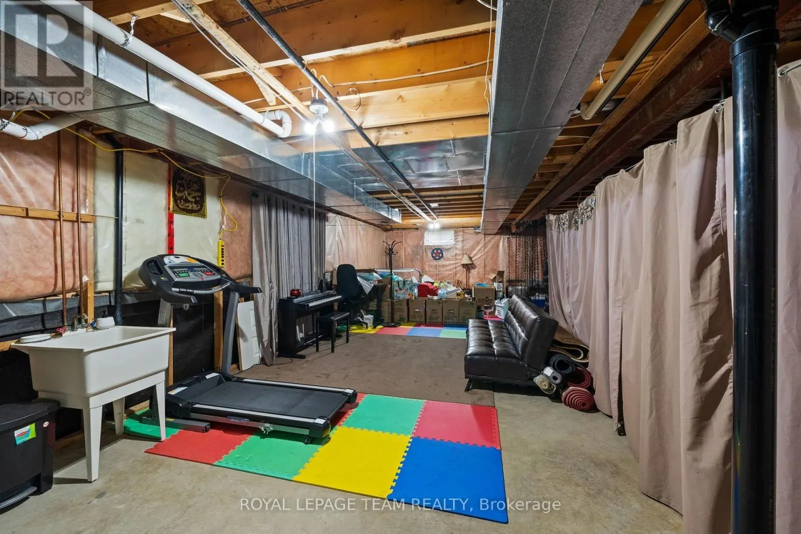 6524 TOONEY DRIVE