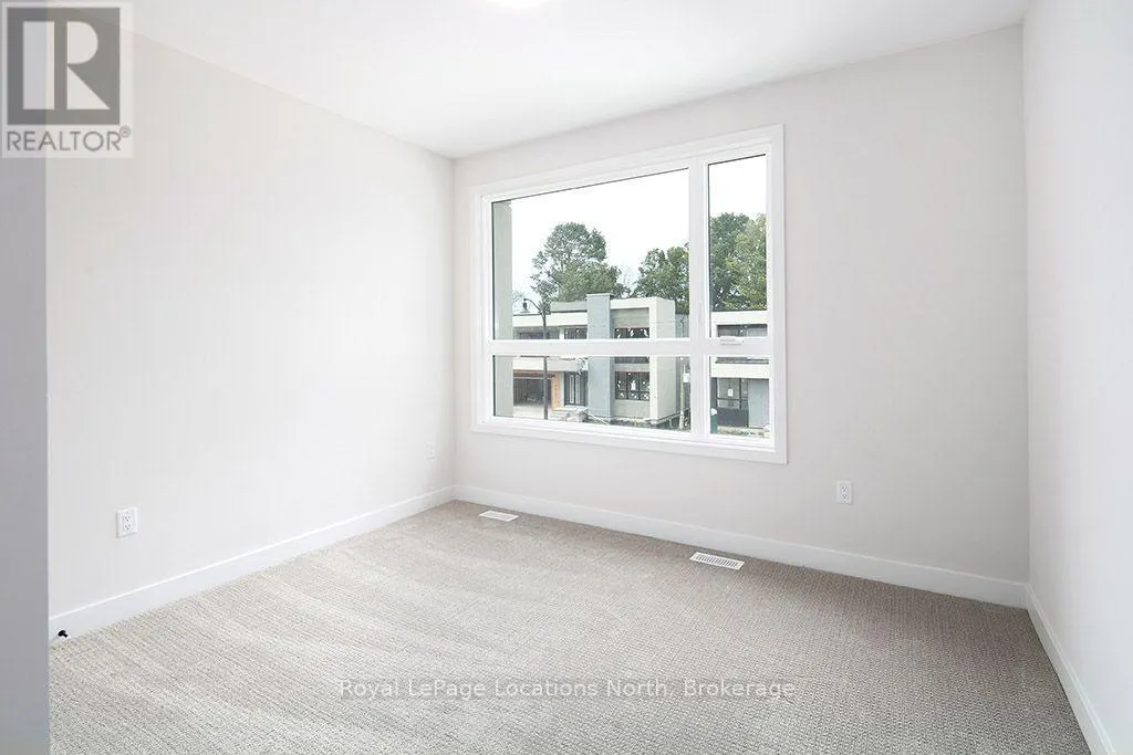 127 YVONNE CRESCENT