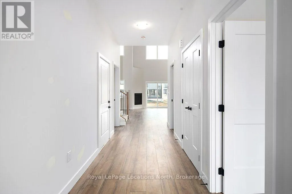 127 YVONNE CRESCENT