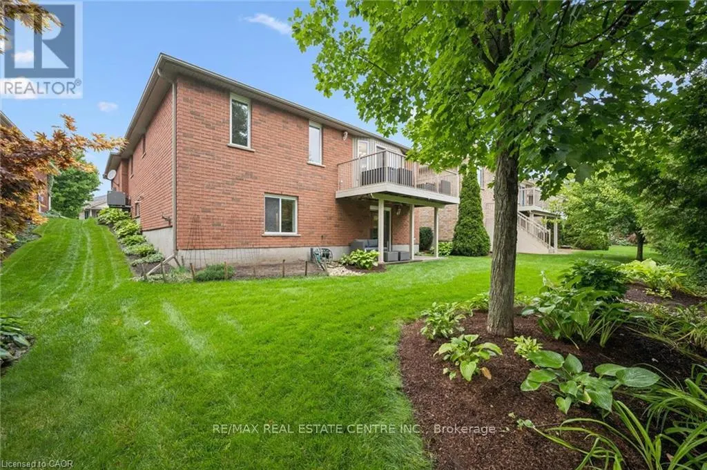 555 KILLBEAR COURT
