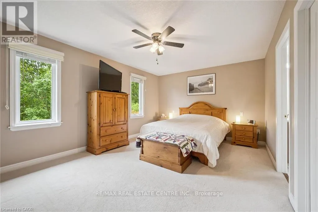 555 KILLBEAR COURT