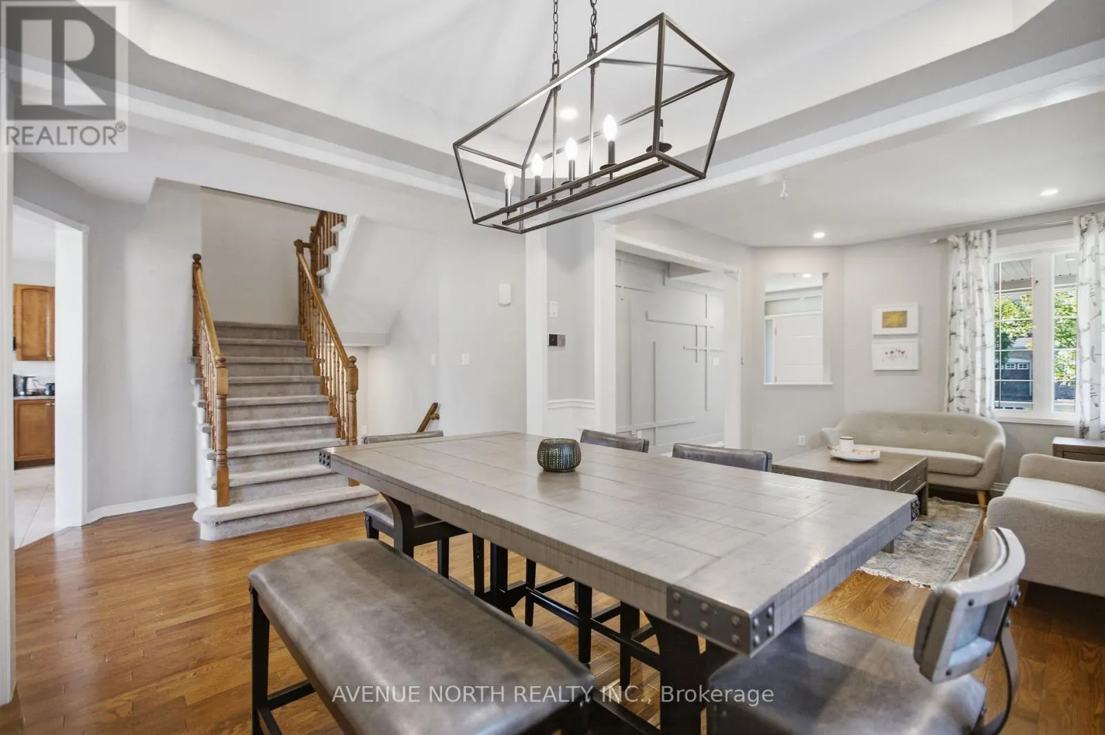 556 MAZARI CRESCENT
