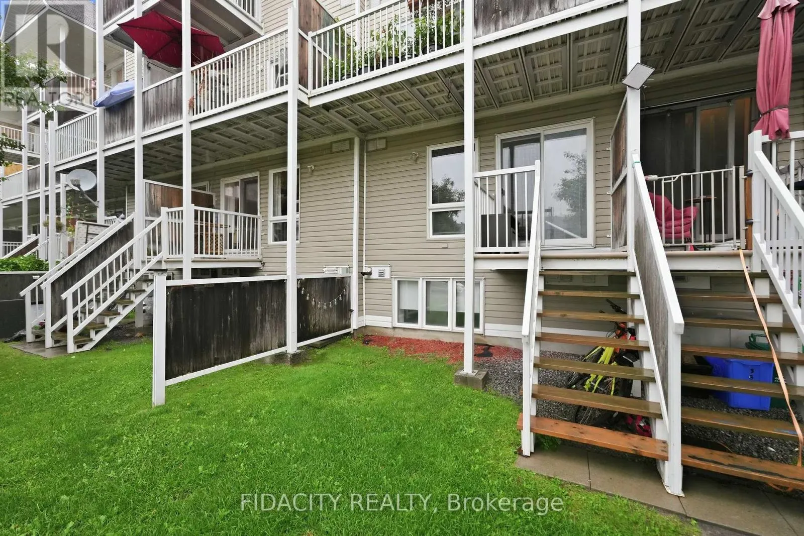 55 - 324 CROWNRIDGE DRIVE
