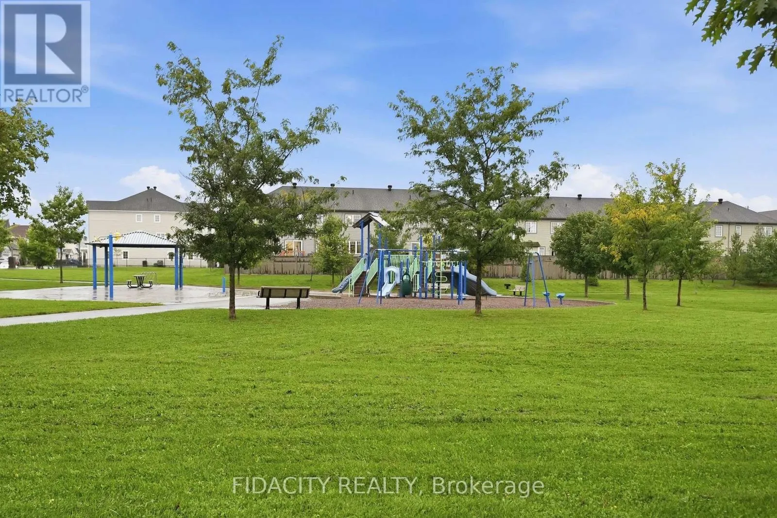 55 - 324 CROWNRIDGE DRIVE
