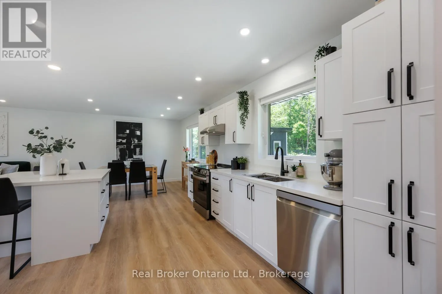250 SILVER HEIGHTS DRIVE