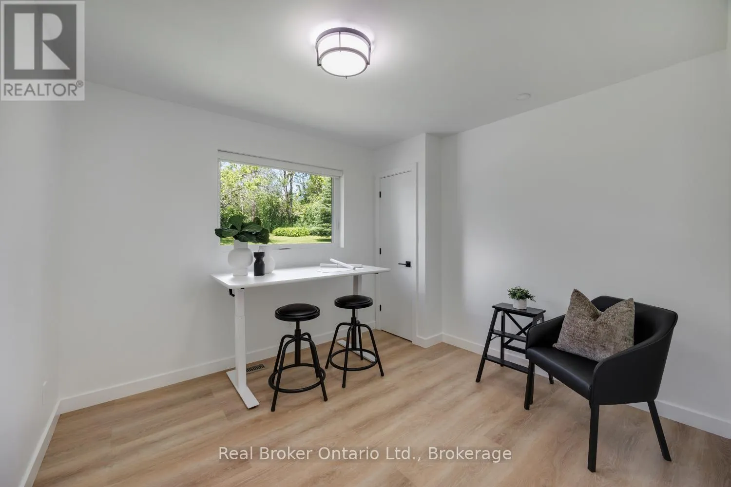 250 SILVER HEIGHTS DRIVE