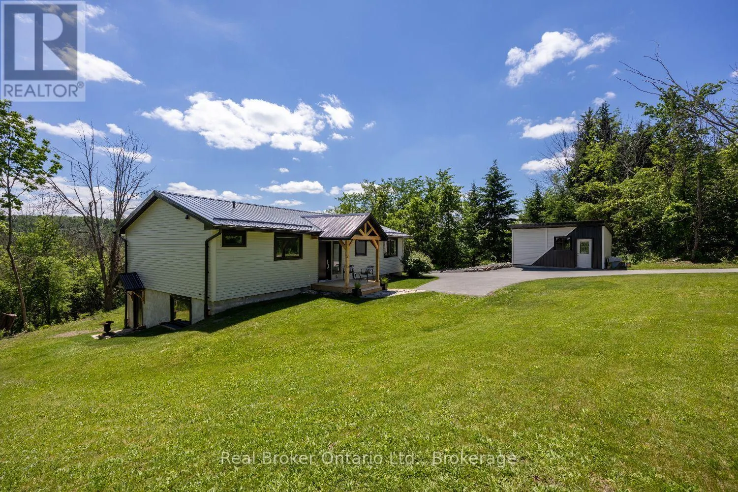 250 SILVER HEIGHTS DRIVE
