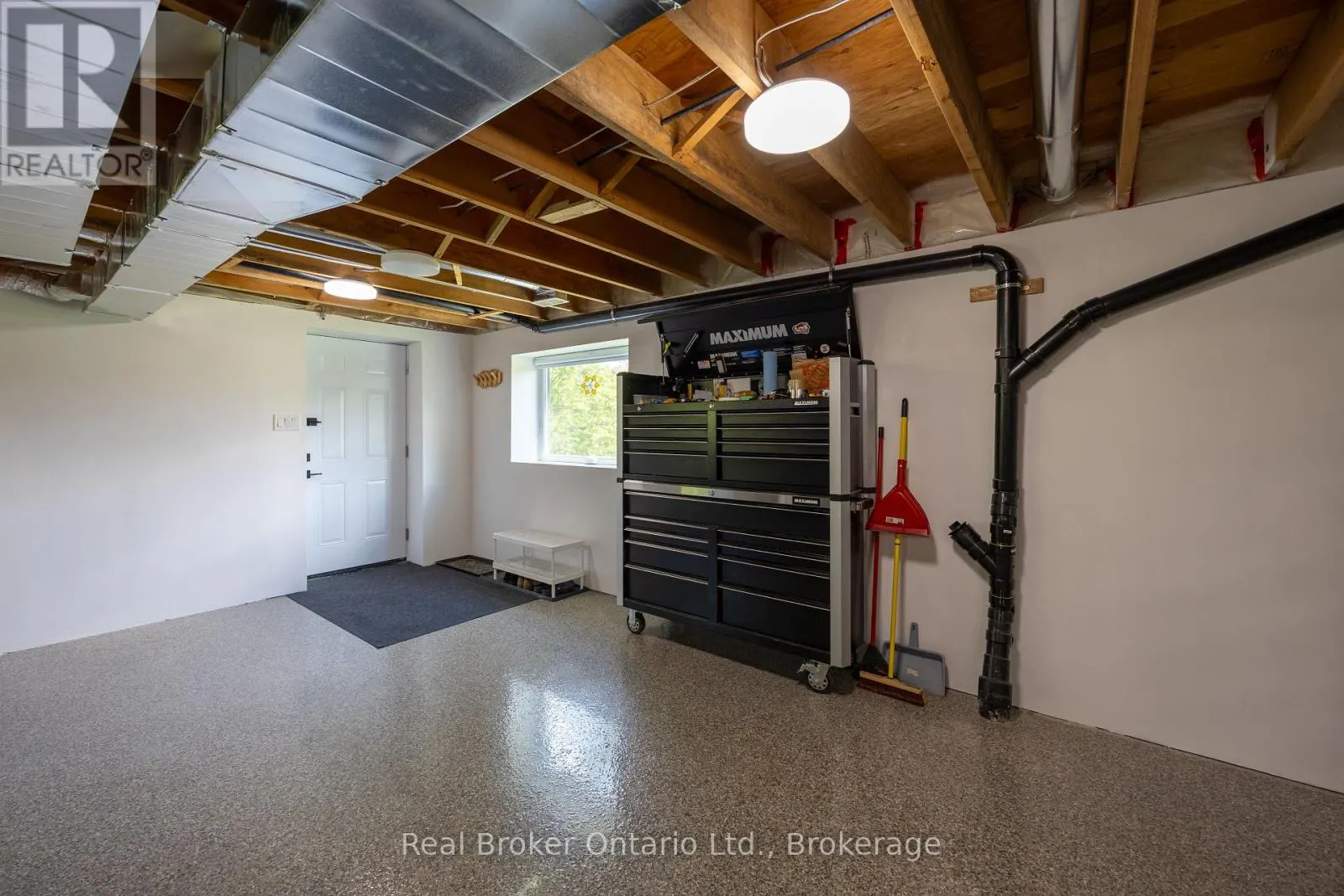 250 SILVER HEIGHTS DRIVE