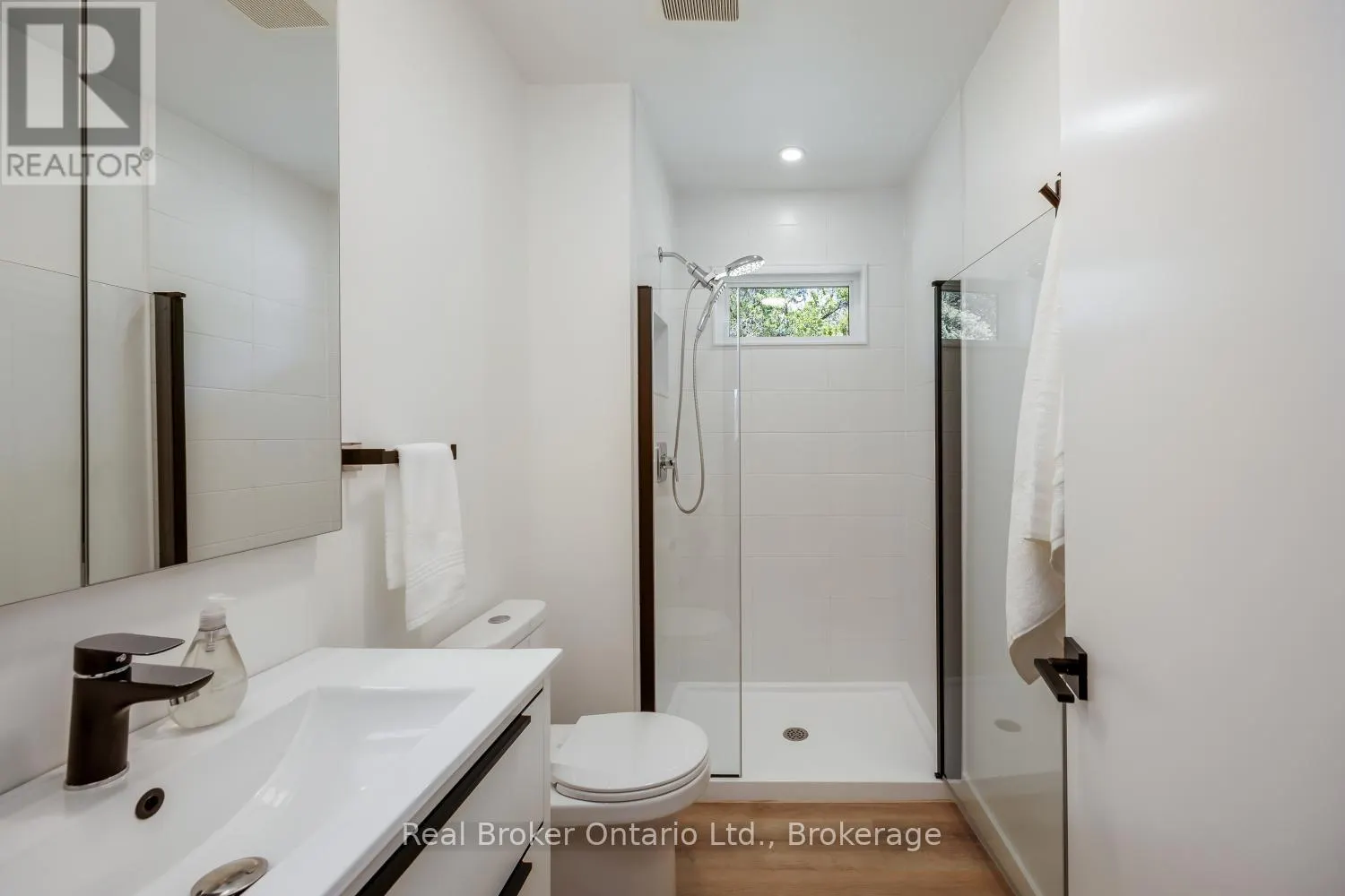 250 SILVER HEIGHTS DRIVE