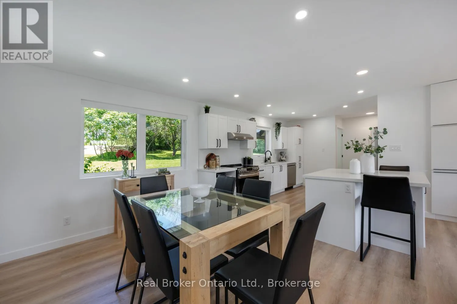 250 SILVER HEIGHTS DRIVE