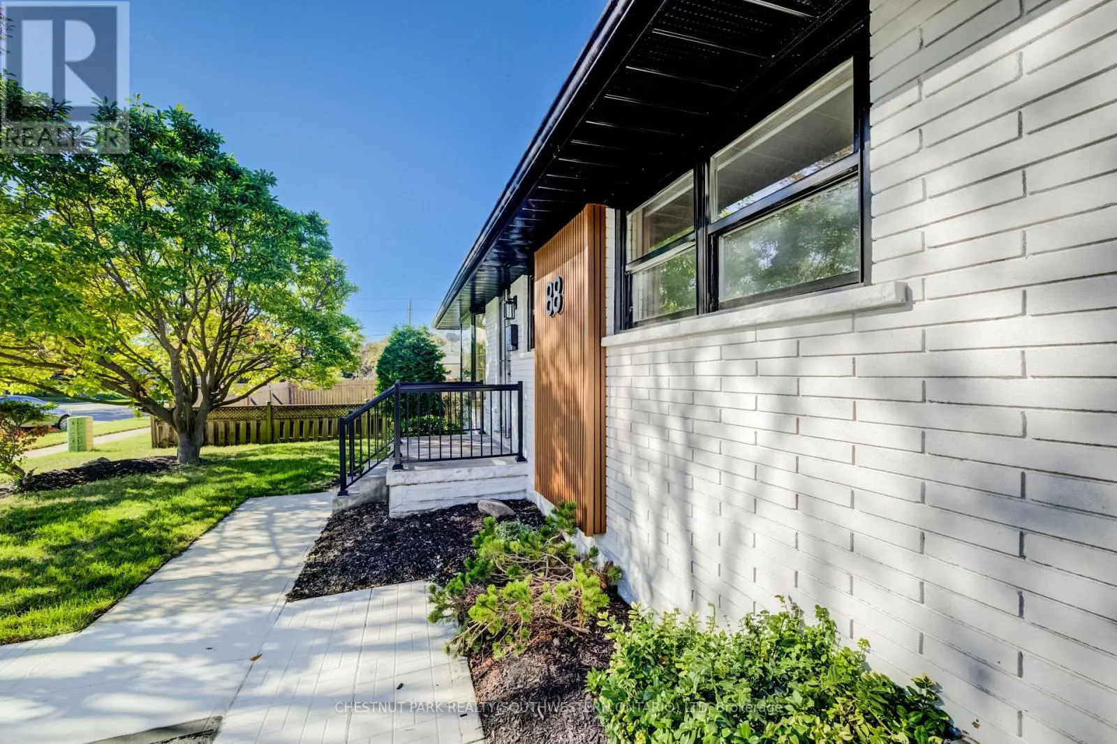 88 WOODHAVEN DRIVE