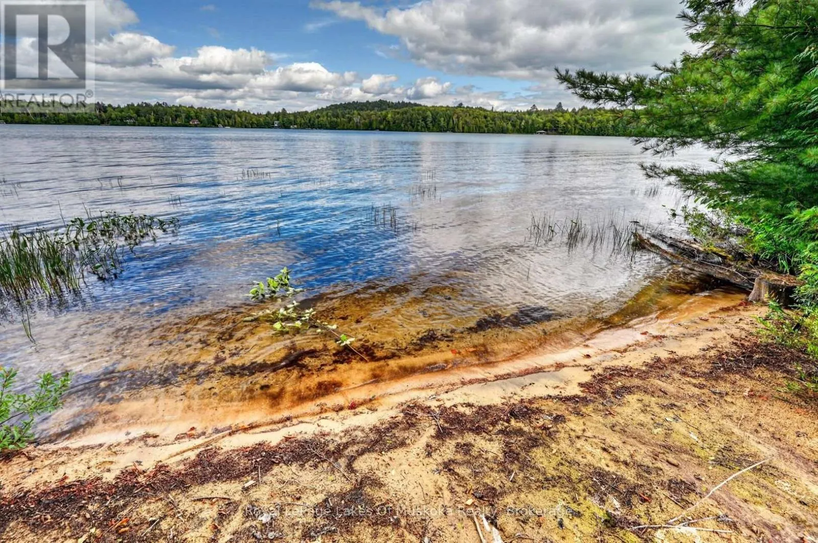 3 - 1041 KELLS BAY ROAD #3