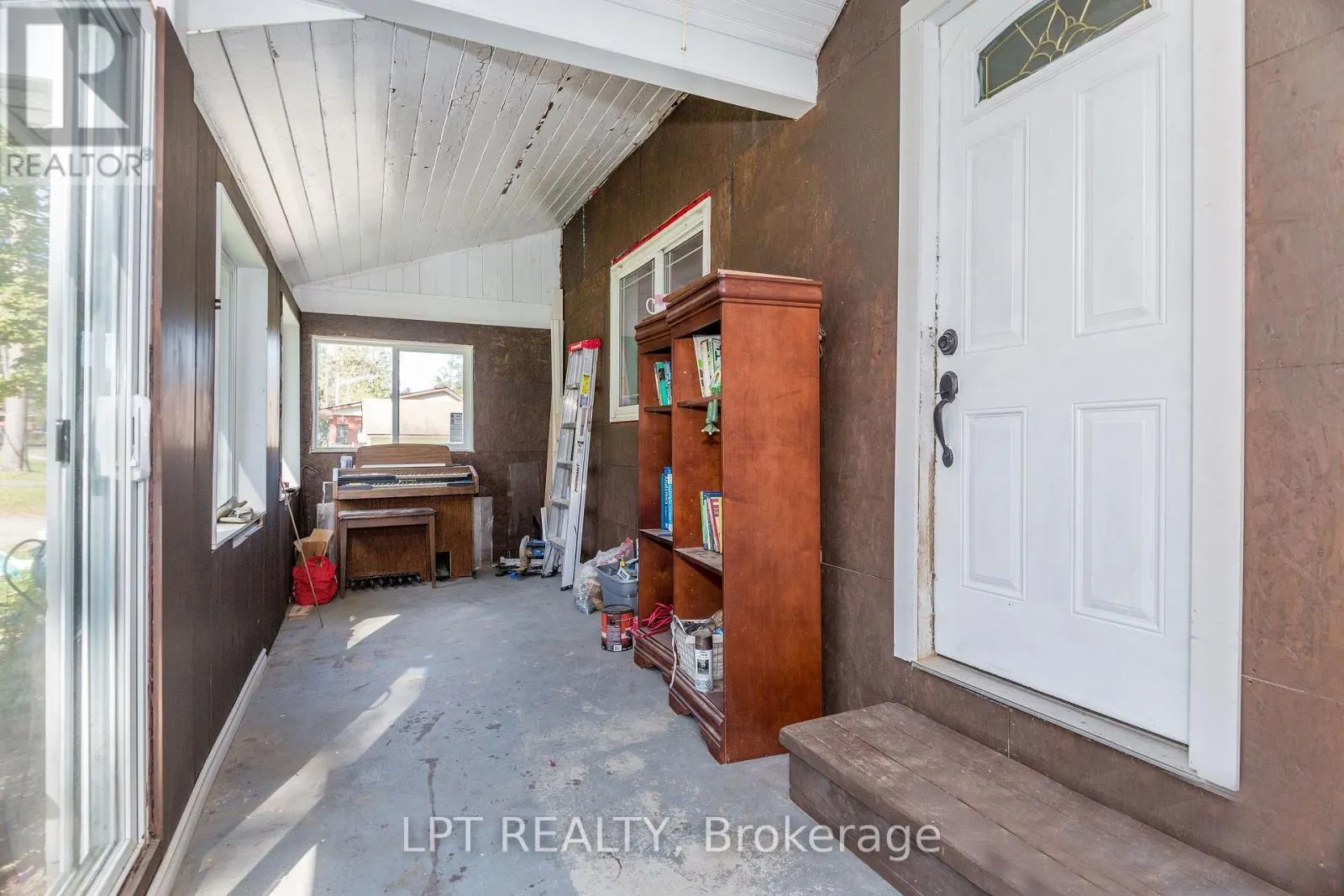 1430 MUSKOKA ROAD N