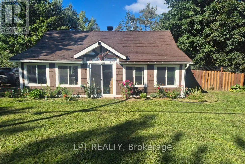 1430 MUSKOKA ROAD N