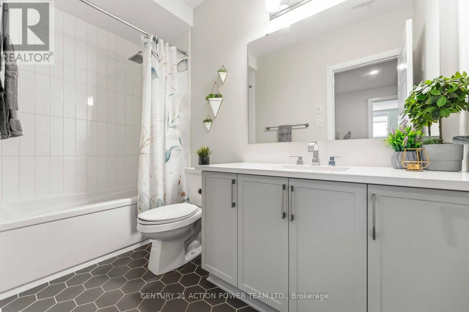 644 MOONFLOWER CRESCENT
