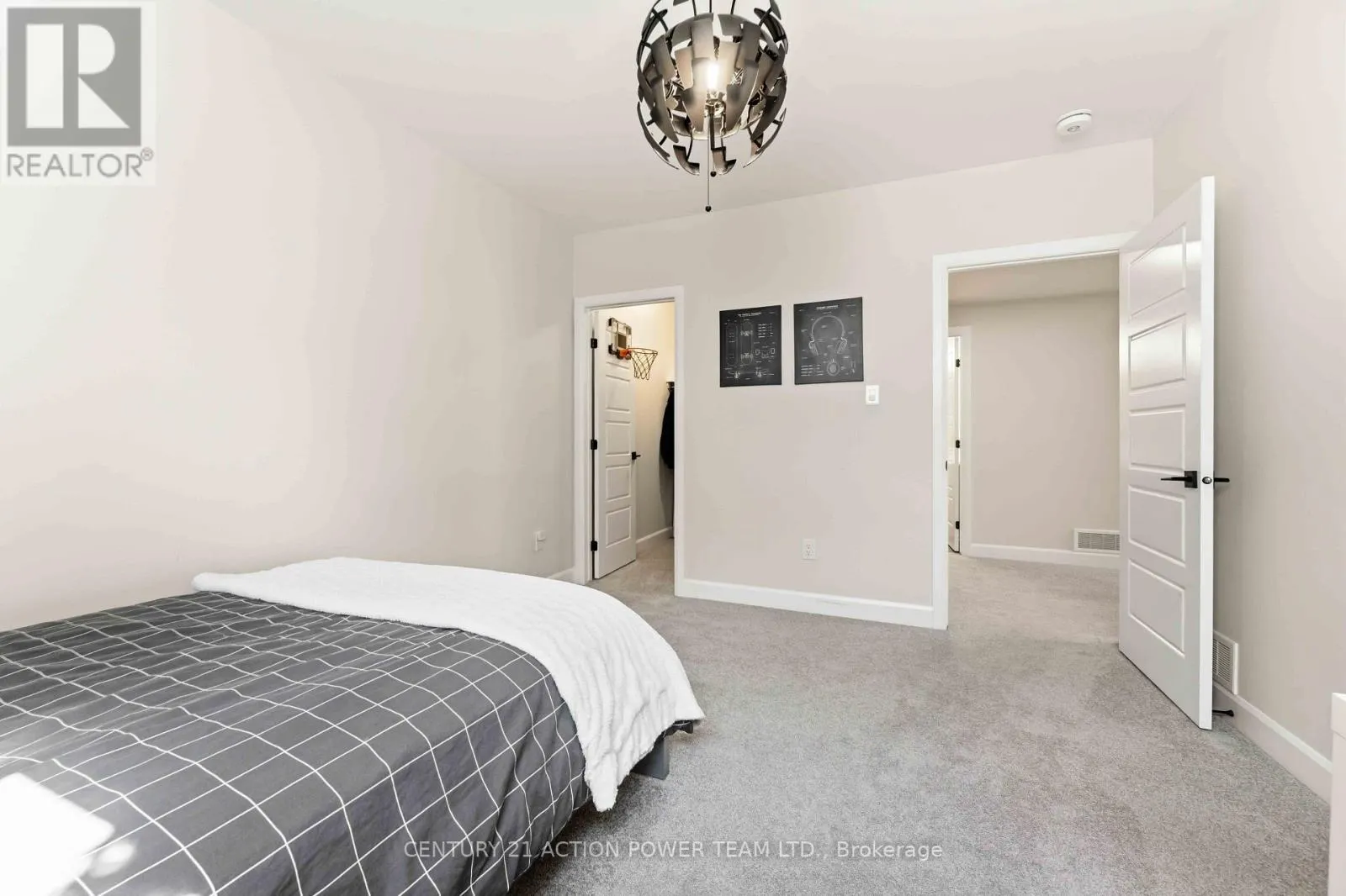 644 MOONFLOWER CRESCENT